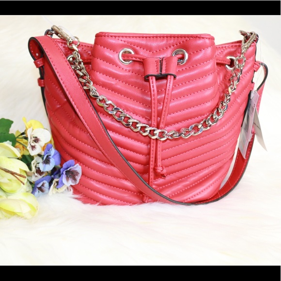 Steve Madden Chevron Drawstring Bucket Bag - Picture 2 of 7